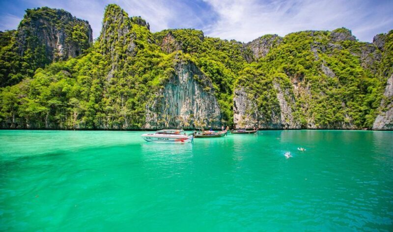 Phi Phi: Half-Day Phi Phi Snorkeling Trip by Longtail Boat - Discovering the Phi Phi Islands by Longtail: What to Expect