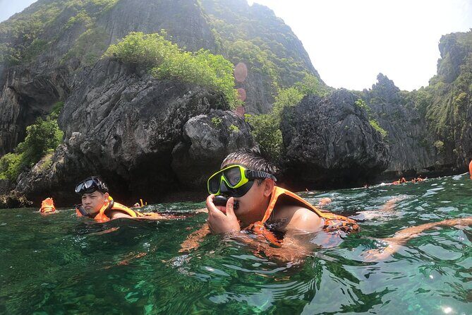 Phi Phi Island Adventure Day Tour from Phuket Speedboat/Catamaran - What Travelers Say About the Tour