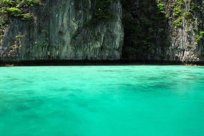 Phi Phi Island by Premium Speedboat with Lunch from Phuket - An In-Depth Look at the Tour Experience