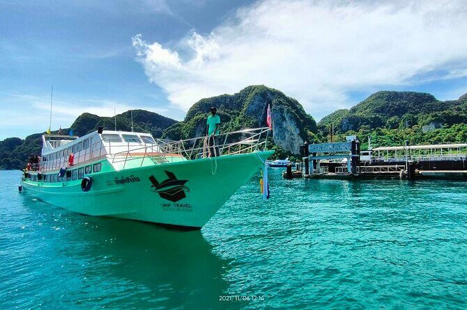 Phi Phi Island to Krabi Town by Ferry - Navigating the Ferry Experience