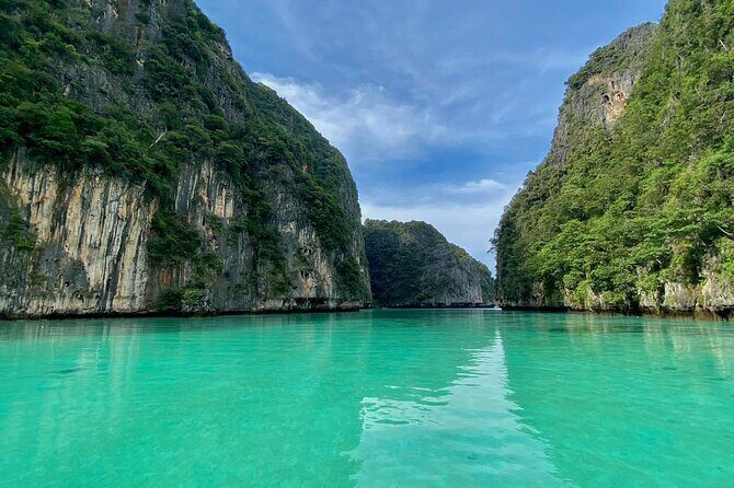 Phi Phi Islands Adventure Day Tour by Speedboat from Krabi - Key Points