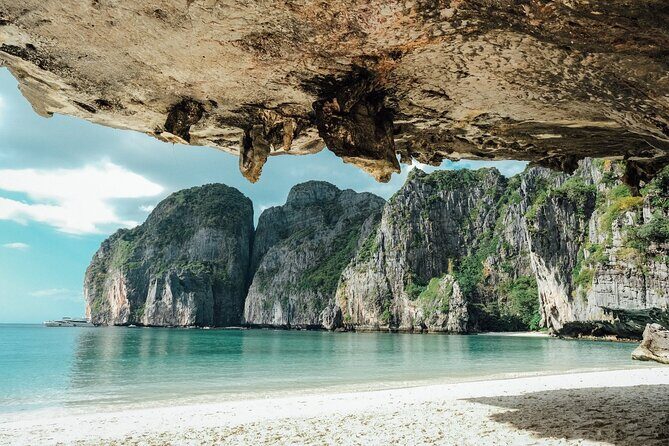 Phi Phi Islands and Maya Bay Tour by Speedboat from Krabi - FAQs
