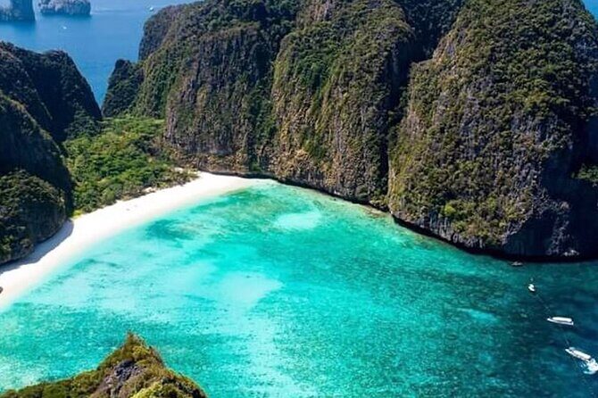Phi Phi Islands Tour by Luxury Big Boat from Phuket - FAQ