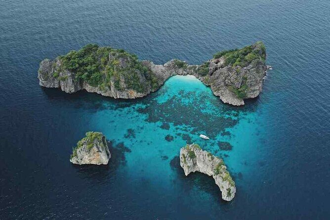 Phi Phi Islands Tour from Phuket - An In-Depth Look at the Tour Experience