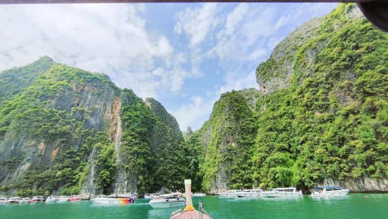 Phi Phi: One Day trip by Long Tail Boat (7 island) - Key Points