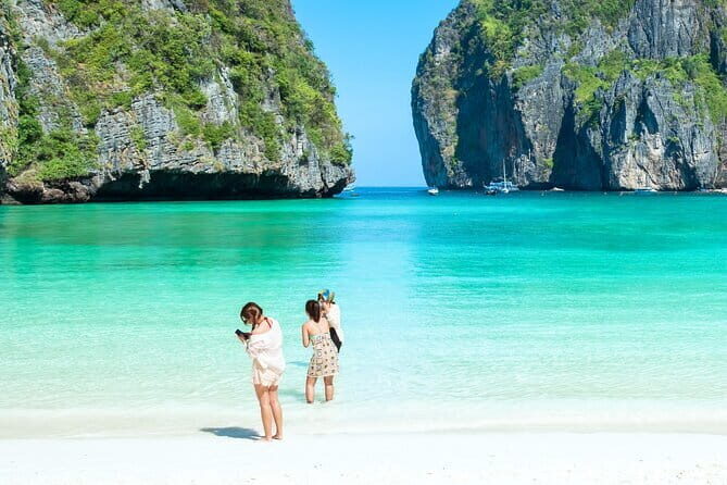 Phi Phi with Maya and Bamboo Island Day Trip by Speedboat - The Itinerary Breakdown: What to Expect