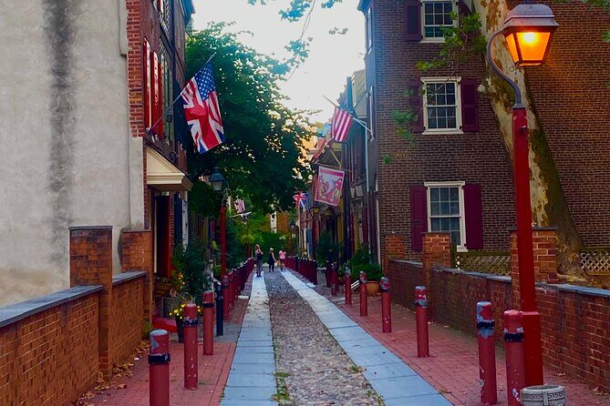 Philadelphia Haunted Ghost Smartphone Guided Audio Walking Tour - Key Points