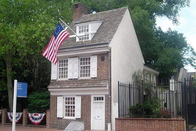 Philadelphia Must-See Private Walking Tour With A Guide - FAQs