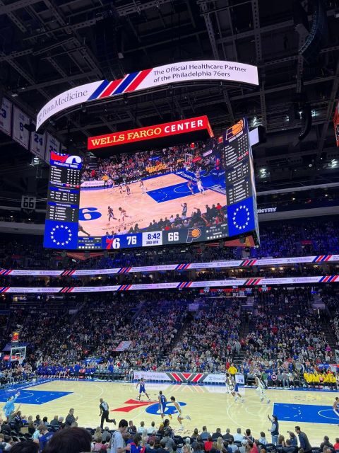 Philadelphia: Philadelphia 76ers Basketball Game Ticket - Authenticity and Local Flavor