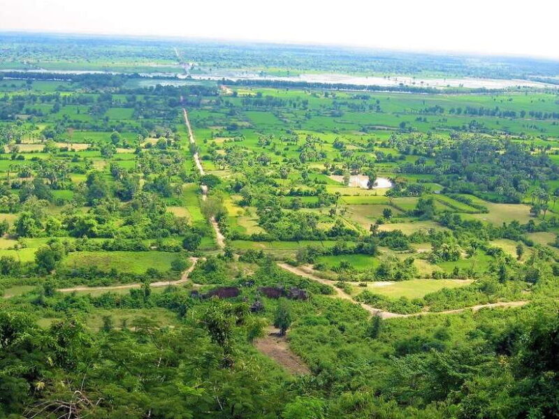 Phnom Chisor & Tonle Bati Private Tours from Phnom Penh - Key Points