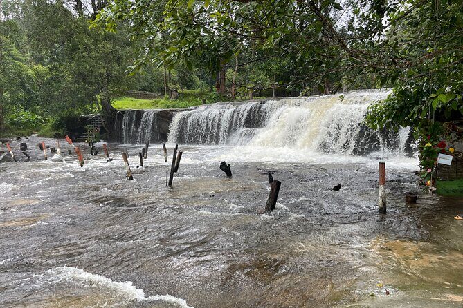 Phnom Kulen Waterfall and Banteay Srei Temple Tour from Siem Reap - The Sum Up