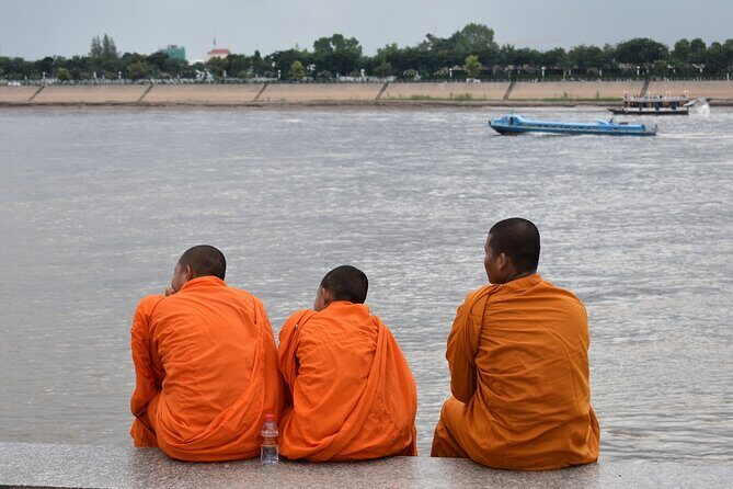 Phnom Pehn City Must See Highlight Guided Tour - FAQs