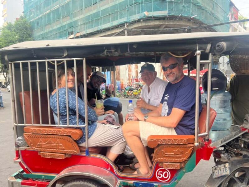 Phnom Penh: Hidden Gems Walking Tour with Local Guide - A Secret Viewpoint with a Panoramic Perspective
