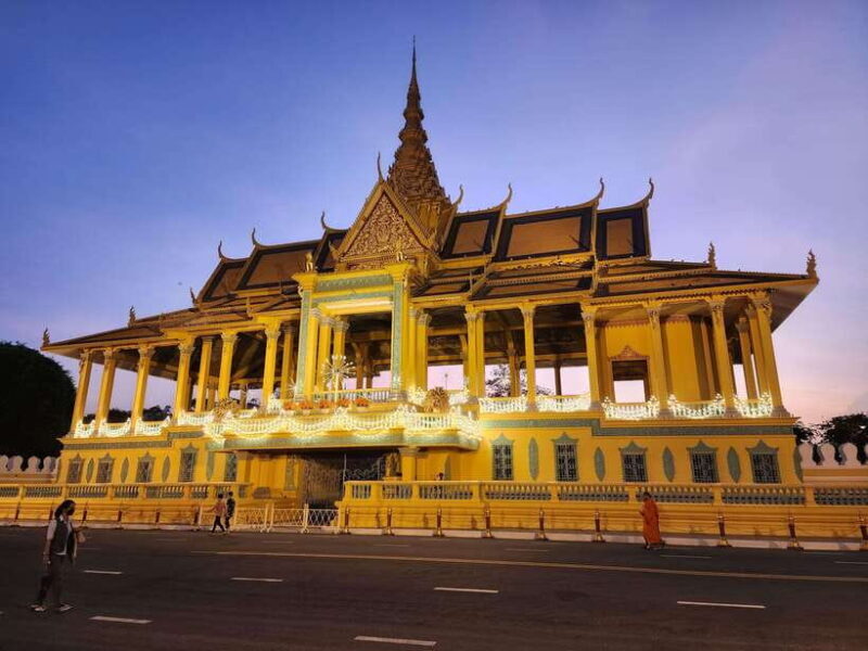 Phnom Penh: Highlights Tour Including S21 and Killing Fields - FAQ