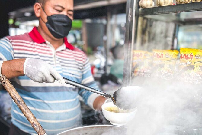 Phnom Penh Morning Market & Food Tour by Tuktuk - Includes All Food & Drinks! - Discovering Phnom Penh’s Food Scene in the Morning