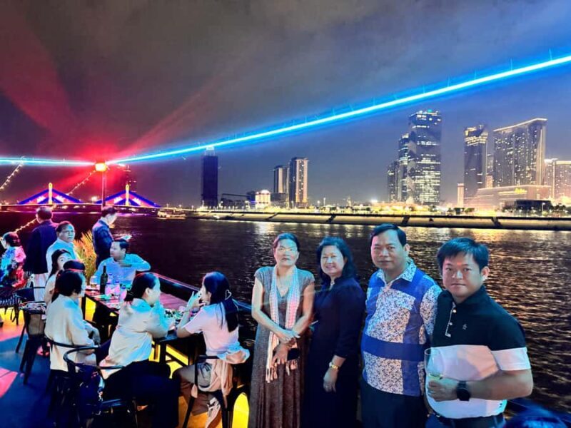 Phnom Penh: Sunset Dinner Cruise with English Speaking Guide - FAQ