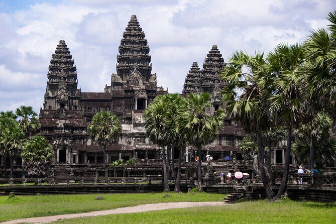 Phnom Penh to/from Siem Reap Private Transport - Why Choose Private Transport Between Phnom Penh and Siem Reap?