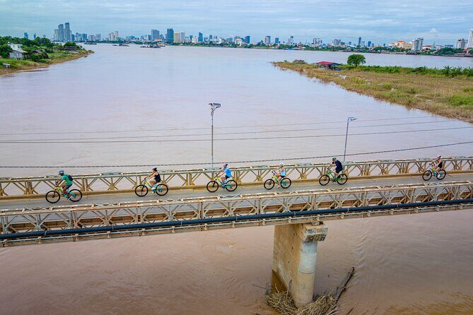 Phnom Penh to Silk Island Sunset Bike Tour/ E-Bike Available - What’s Included and What to Expect