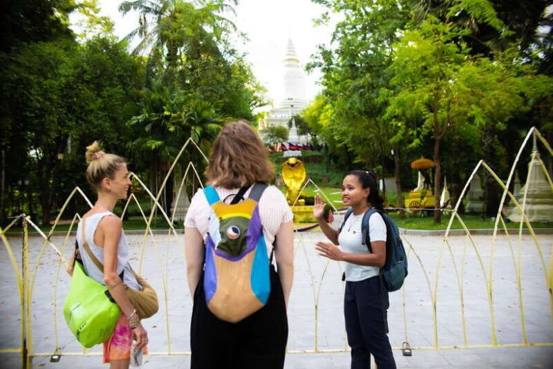 Phnom Penh: Walking Highlight City Tour - The Experience in Detail