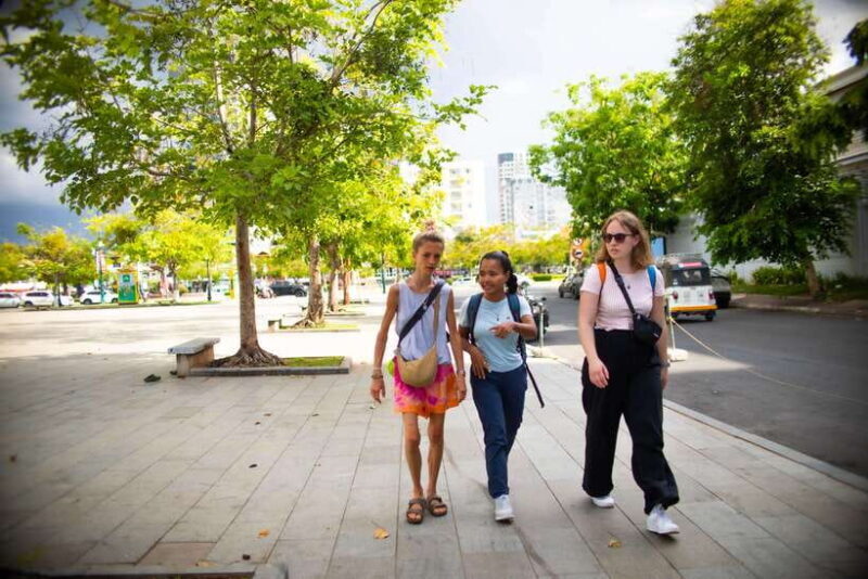 Phnom Penh: Walking Highlight City Tour - Who Should Take This Tour?