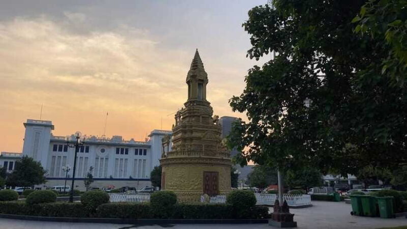 Phnom Phnom: Local Market & Culture Walking of City Tour - FAQ