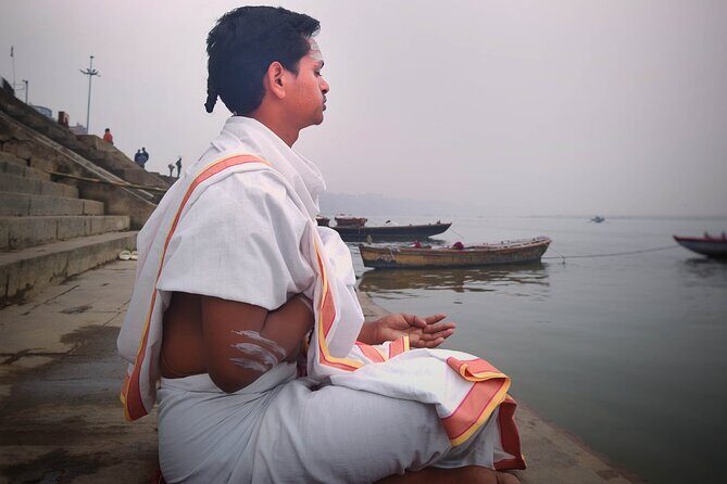 Photo Exploration of an Iconic and Spiritual City - Who Would Benefit Most from This Experience?
