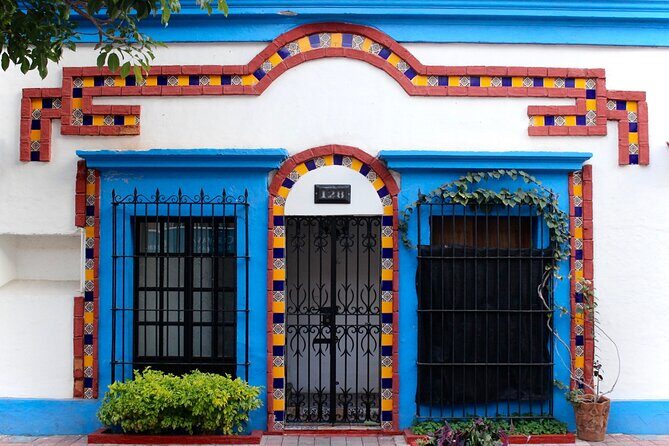 Photo Walking Tour Historic District Mazatlán - Key Points