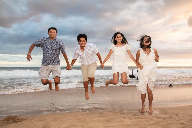 Photographer, Professional Photoshoot - Malibu - What to Expect at the Meeting Point