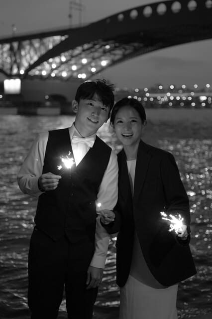 Photography: Personalized Seoul Snapshots - Who Would Enjoy This?