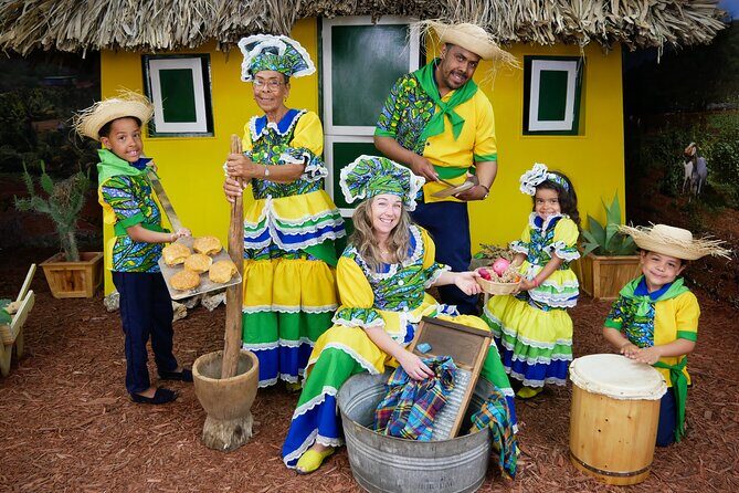 Photoshoot Activity with Traditional Curacao Attire - Practical Tips for a Smooth Experience