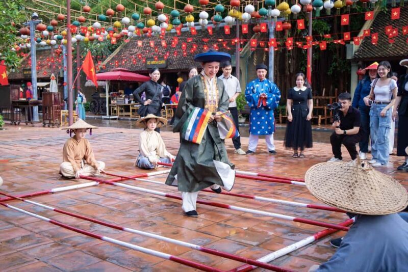 Phu Quoc: Trace Vietnam's Heritage With a Workshop and Show - Key Points