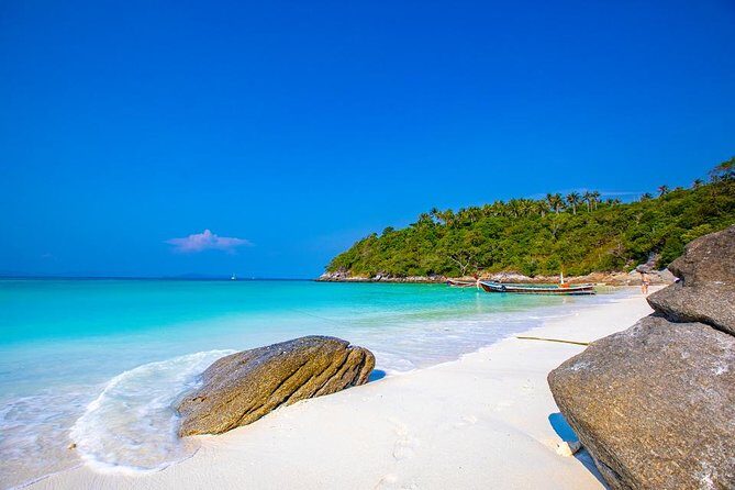 Phuket Coral & Racha Island Tour by Speedboat with Lunch - Analyzing the Itinerary: What to Expect