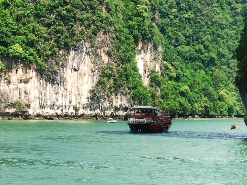 Phuket: Phang Nga,Hong & James Bond Islands by Big Boat - The Main Event: James Bond Island
