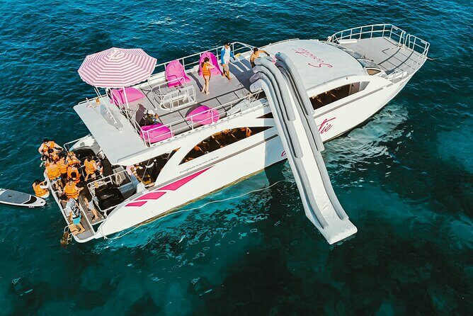 Phuket: Phi Phi, Bamboo & Maiton Speed Catamaran Tour - Key Points