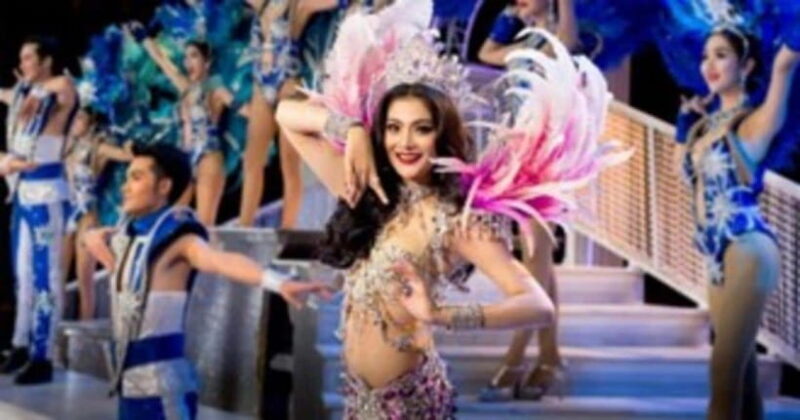 Phuket: Simon Cabaret Show Admission Ticket With Transport - What Travelers Are Saying