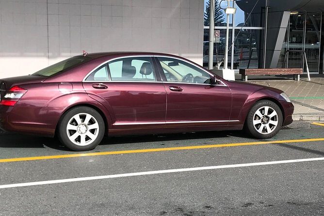Pick Up At Auckland Airport - Honest Review of the Auckland Airport Pick-Up Service