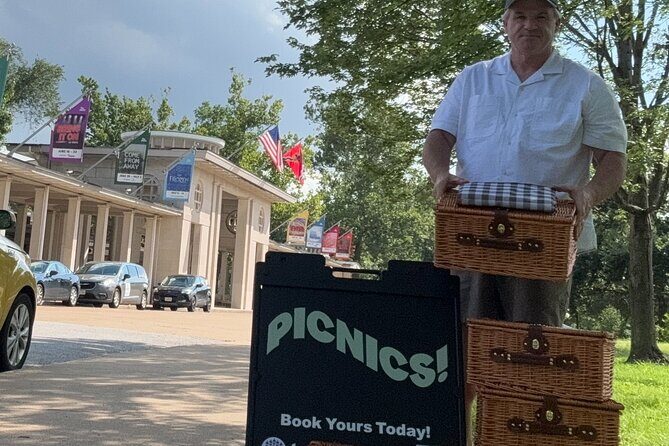 Picnic for 2-3 in Forest Park: 3-4 Restaurants in Every Basket! - The Experience and Itinerary in Detail