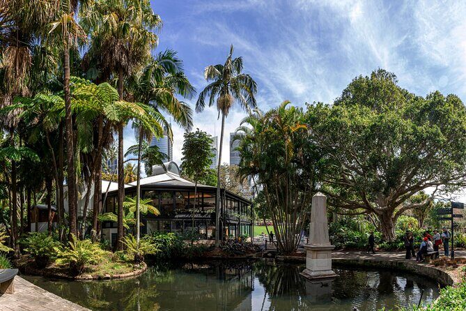 Picnic in the Royal Botanic Gardens for 2 - Key Points