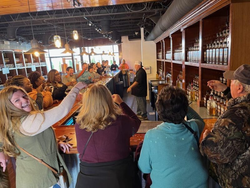 Pigeon Forge: Moonshine and Wine Tour with Local Cuisine - A Detailed Look at the Pigeon Forge Moonshine and Wine Tour