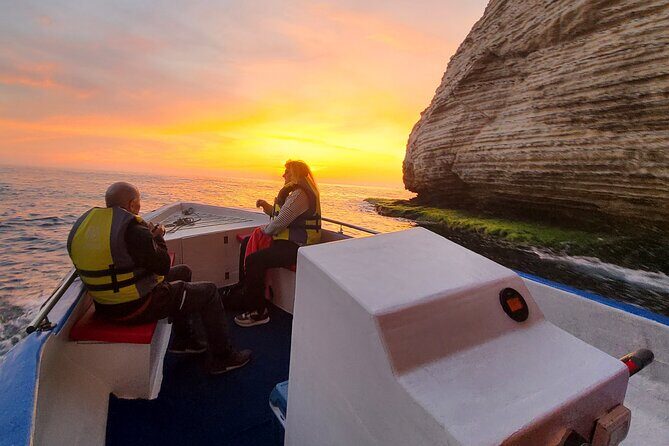 Pigeon Rocks Boat Ride Beirut (Raouche Rocks) - Why Consider the Pigeon Rocks Boat Ride?