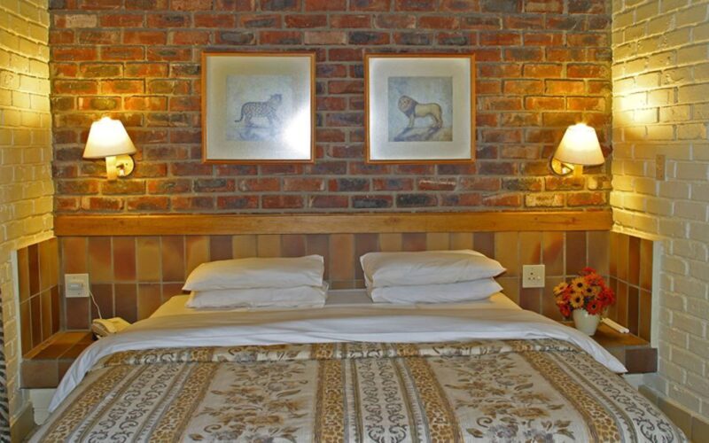 Pilanesberg: 2 Day 3-Star Pilanesberg Safari - An In-Depth Look at the Tour