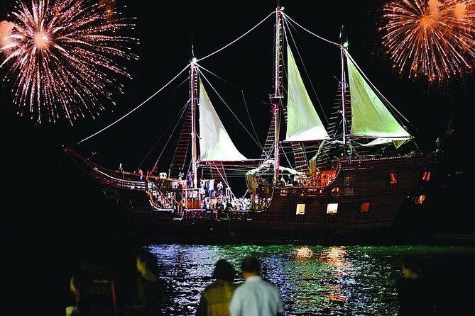Pirate Show and Dinner on a Cruise in Puerto Vallarta - Key Points