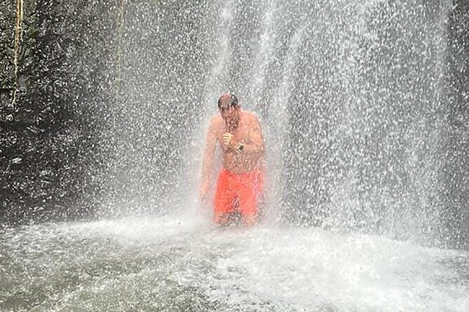 Pirates of the Caribbean and Dark View Falls Tour - FAQs