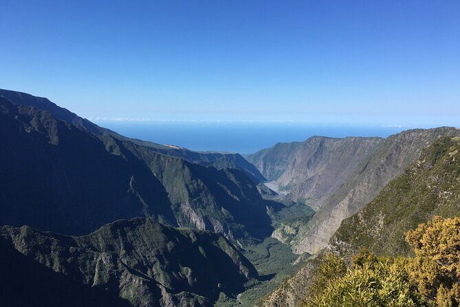 Piton de la Fournaise Volcano Private Tour with a Driver Guide - Introduction: Ready for an Explosive Day on Réunion?