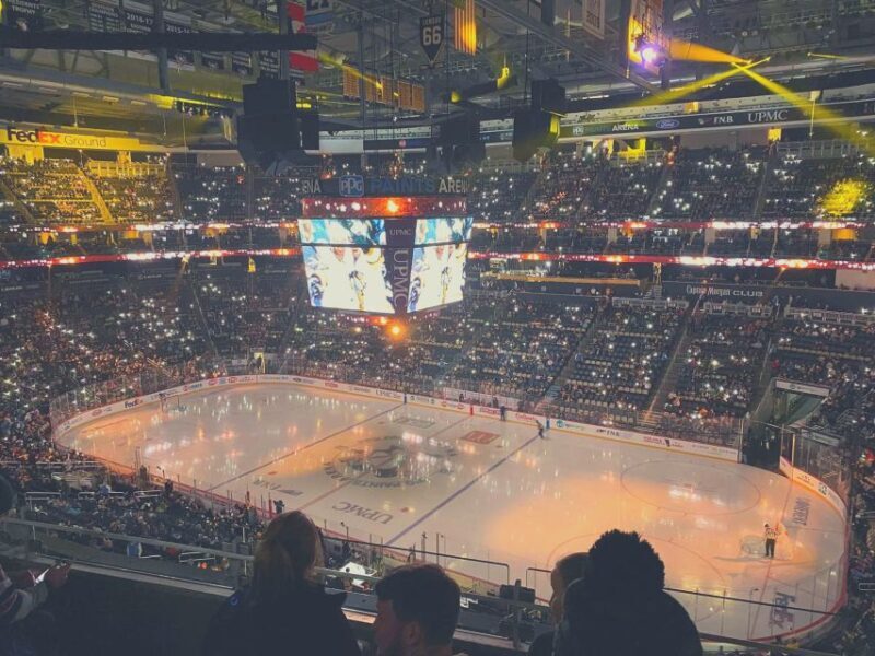 Pittsburgh: Pittsburgh Penguins Ice Hockey Game Ticket - Authenticity and Local Flavor