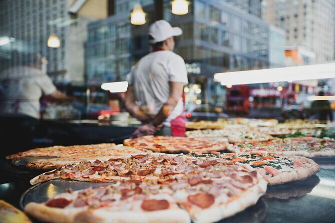 Pizza Walking Tour in Manhattan with Friendly Local Guide - The Itinerary: A Slice of New York Life
