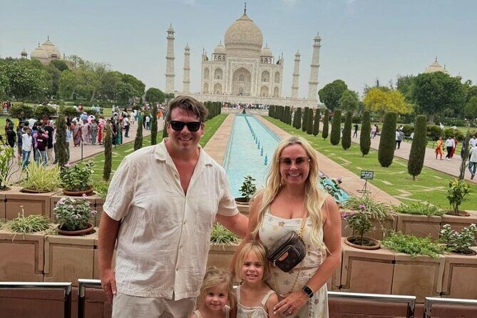 Platinum Luxury Agra Tour Taj Mahal, Agra Fort from Delhi by Car - FAQ