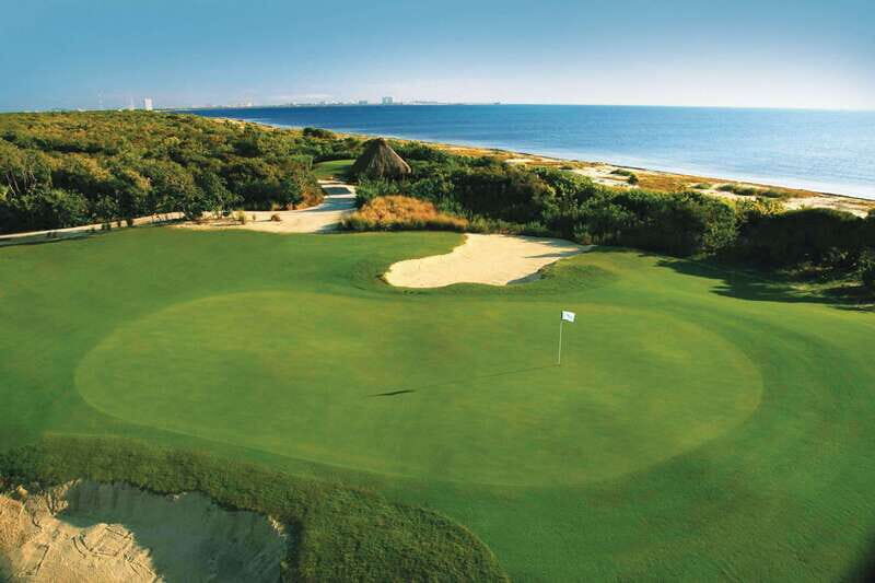 Play Riviera Cancun Golf Course W/Clubs - A Practical Look at Riviera Cancun Golf Course W/Clubs: A Balanced Review