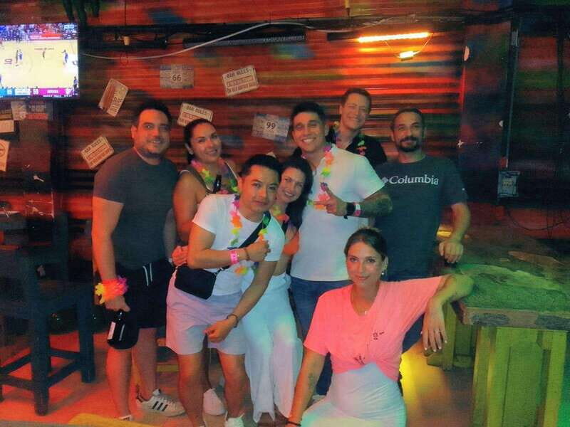 Playa del Carmen: Social Pubcrawl, meet fellow travelers - The Sum Up: Is It Worth It?