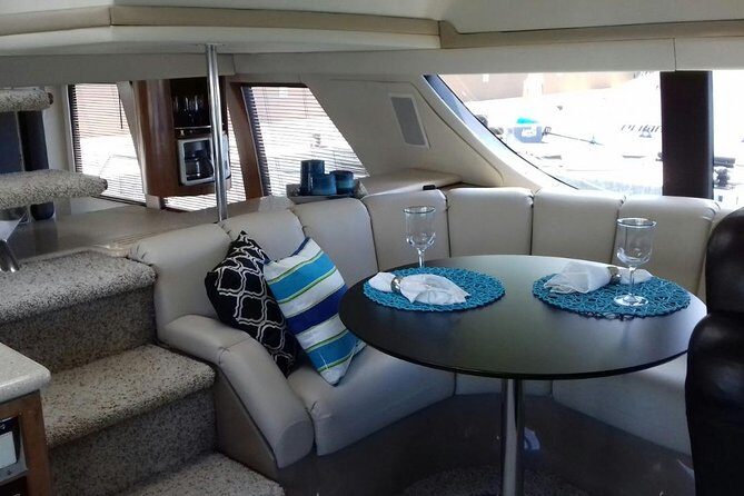 Playa Mujeres rent a Yacht 4hrs with Food and drinks aboard CA55 - Food and Drinks